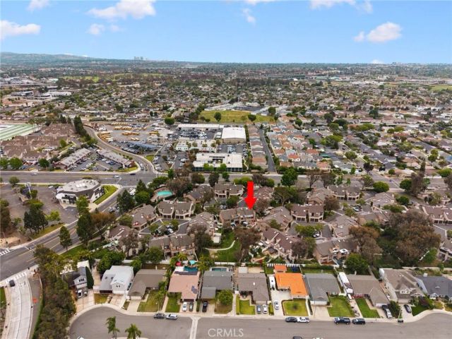 923 Hyde Court, Costa Mesa, CA 92626