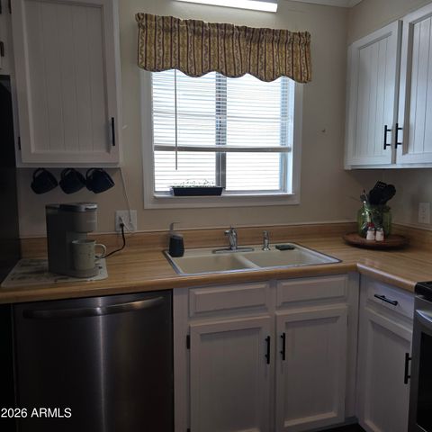 10201 N 99th Avenue 12, Peoria, AZ 85345