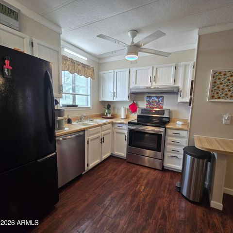 10201 N 99th Avenue 12, Peoria, AZ 85345