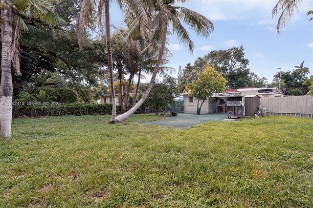 2815 NW 14th Street, Miami, FL 33125