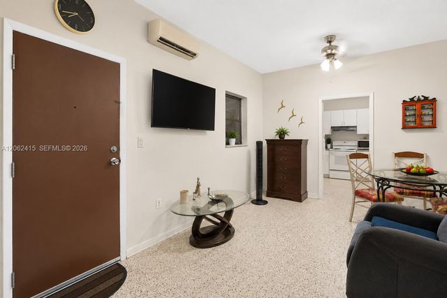 2815 NW 14th Street, Miami, FL 33125