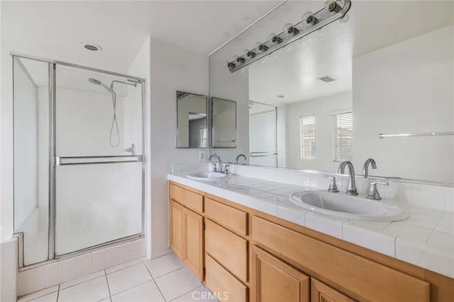 24650 Montevista, Valencia, CA 91354