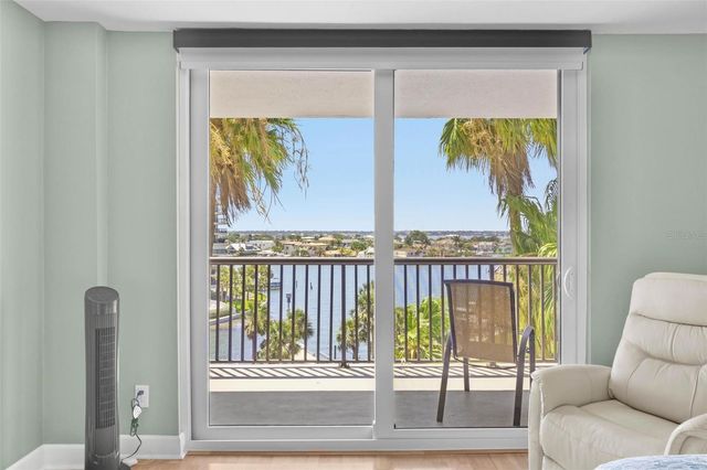 1660 GULF BOULEVARD 607, Clearwater Beach, FL 33767