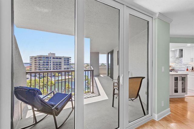 1660 GULF BOULEVARD 607, Clearwater Beach, FL 33767