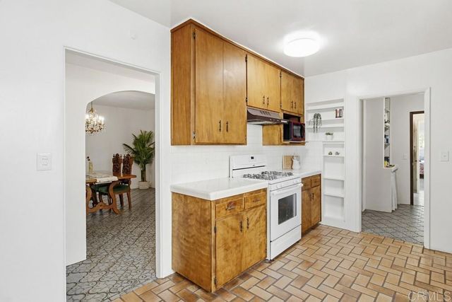 832 San Luis Rey, Coronado, CA 92118