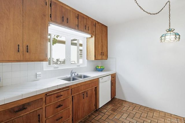 832 San Luis Rey, Coronado, CA 92118