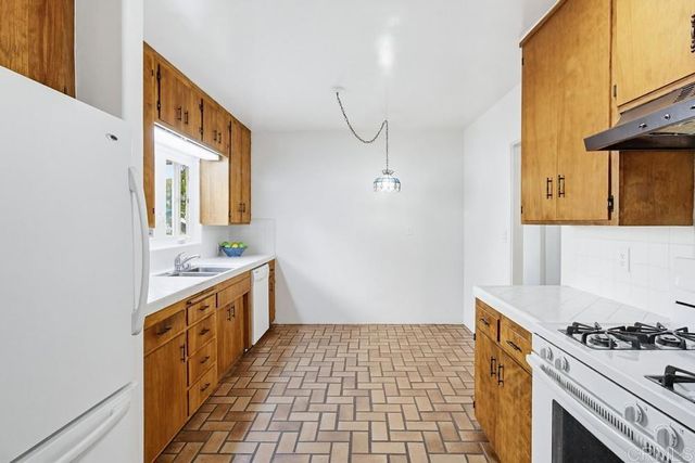 832 San Luis Rey, Coronado, CA 92118