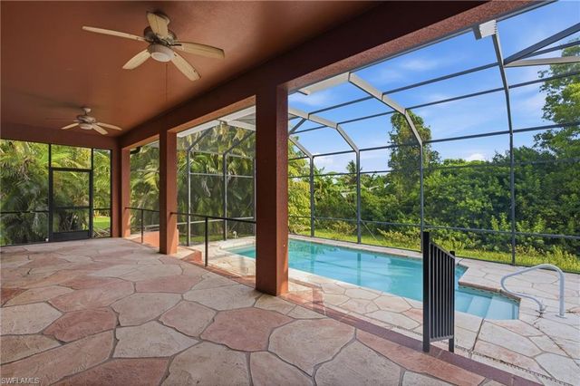 8323 Caloosa RD, Fort Myers, FL 33967