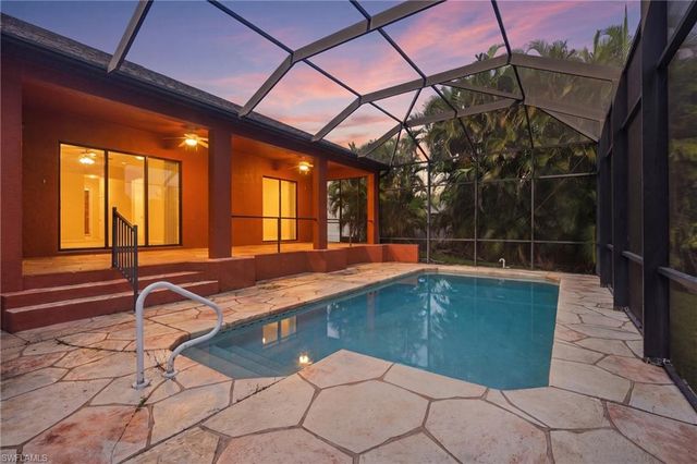 8323 Caloosa RD, Fort Myers, FL 33967