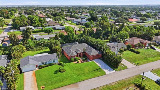 8323 Caloosa RD, Fort Myers, FL 33967