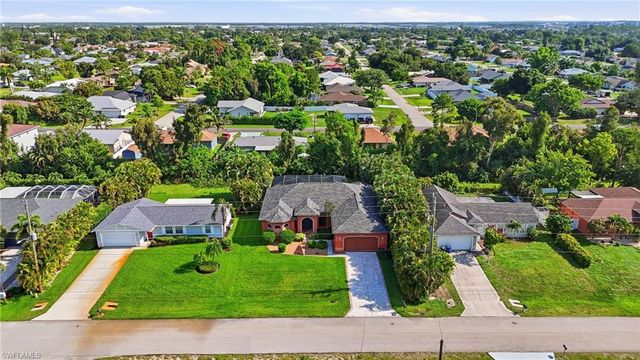 8323 Caloosa RD, Fort Myers, FL 33967
