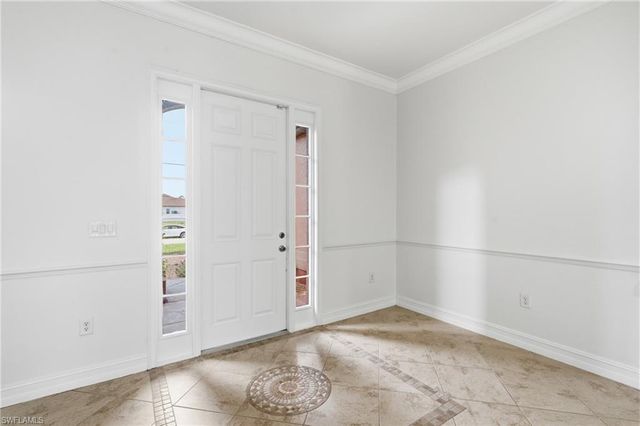 8323 Caloosa RD, Fort Myers, FL 33967