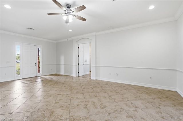 8323 Caloosa RD, Fort Myers, FL 33967