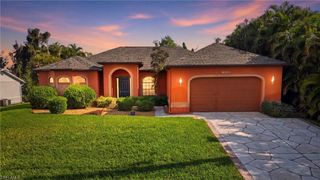 8323 Caloosa RD, Fort Myers, FL 33967