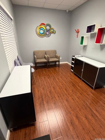 9386 Huebner Rd Ste 105, San Antonio, TX 78240