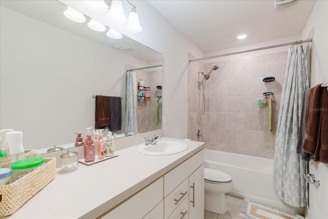 10307 WINE PRESS AVENUE, Riverview, FL 33578