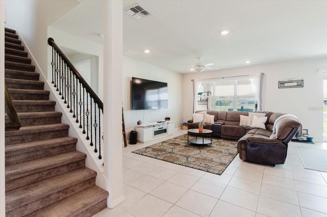 10307 WINE PRESS AVENUE, Riverview, FL 33578