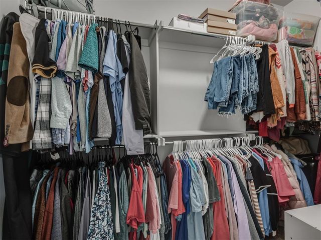 9012 NW 142nd Street, Yukon, OK 73099