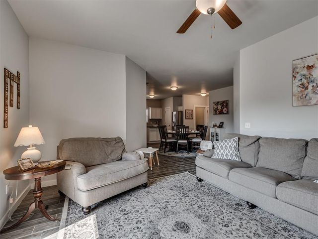 9012 NW 142nd Street, Yukon, OK 73099