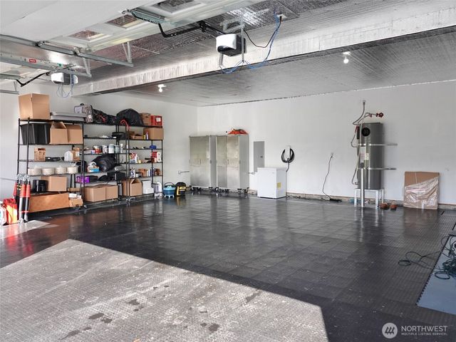 500 Chenois Avenue NE, Ocean Shores, WA 98569