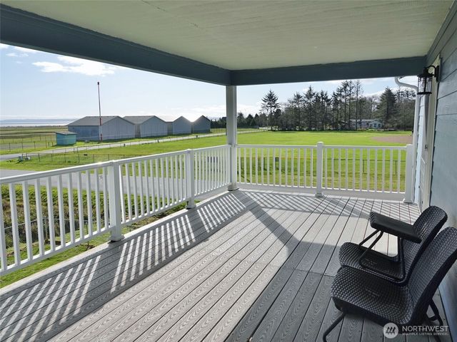 500 Chenois Avenue NE, Ocean Shores, WA 98569