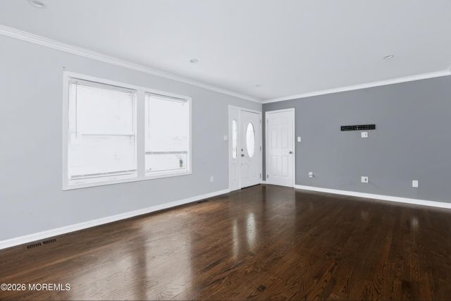 2121 Ridgeway Road, Toms River, NJ 08757