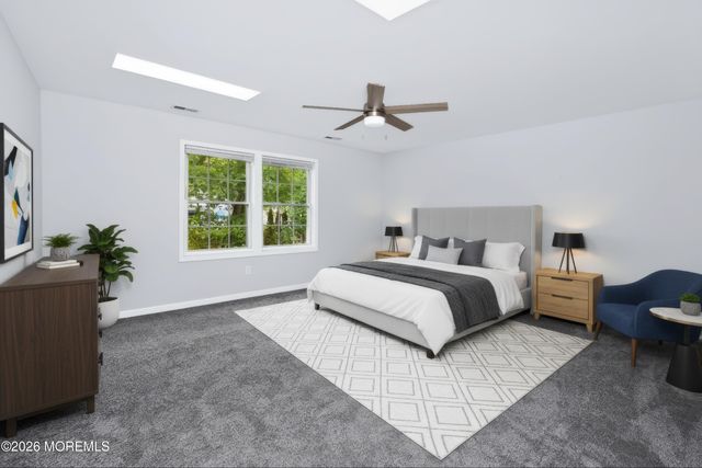 2121 Ridgeway Road, Toms River, NJ 08757