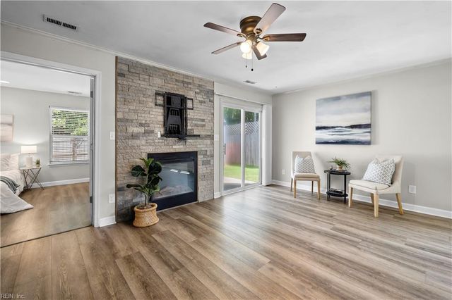 1317 Beacons Reach DR, Virginia Beach, VA 23454