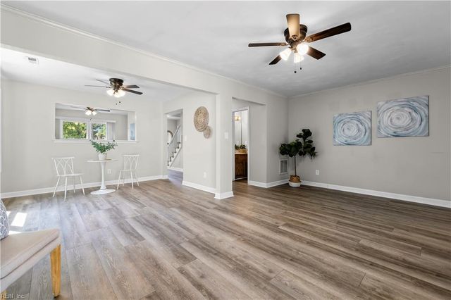1317 Beacons Reach DR, Virginia Beach, VA 23454