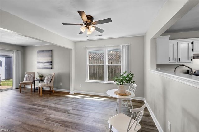 1317 Beacons Reach DR, Virginia Beach, VA 23454