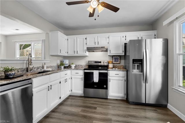1317 Beacons Reach DR, Virginia Beach, VA 23454