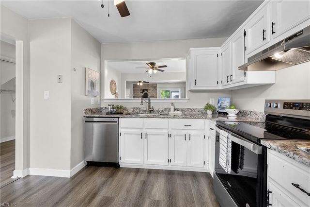 1317 Beacons Reach DR, Virginia Beach, VA 23454