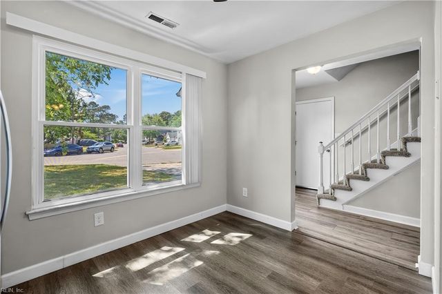 1317 Beacons Reach DR, Virginia Beach, VA 23454