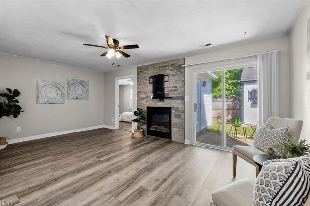 1317 Beacons Reach DR, Virginia Beach, VA 23454