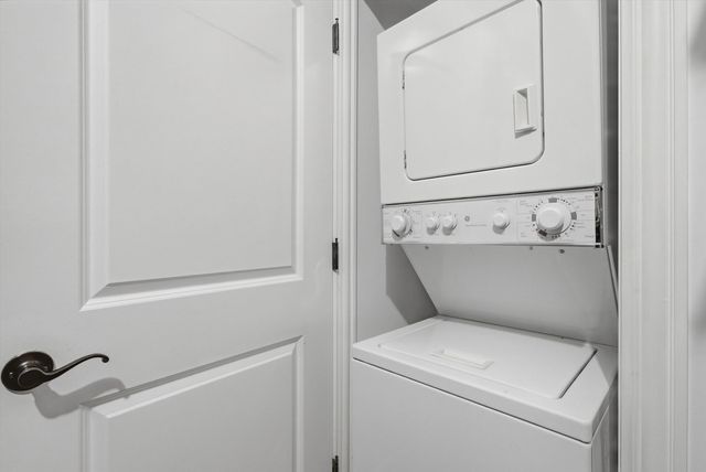 3104 W Walton Street, Chicago, IL 60622