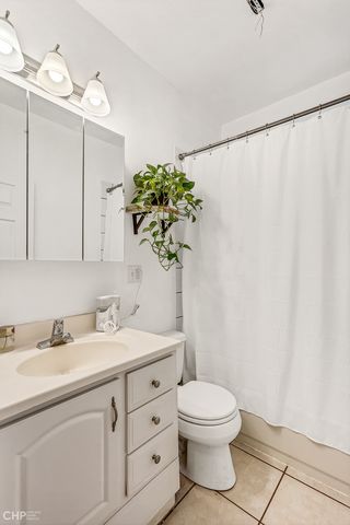 3104 W Walton Street, Chicago, IL 60622