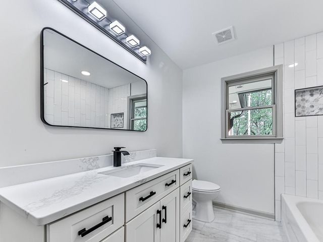 221 Wonewok Drive, Canton, GA 30114