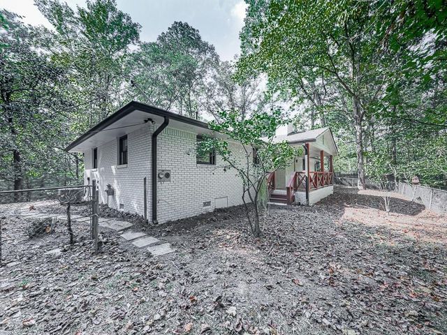 221 Wonewok Drive, Canton, GA 30114