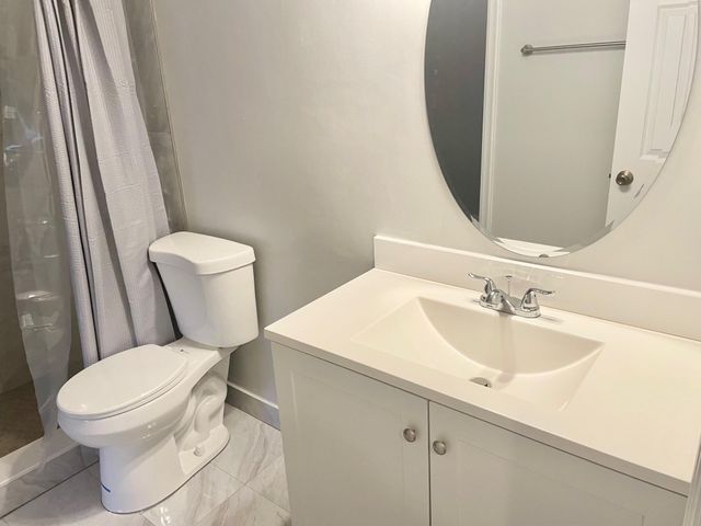 2700 S Oakland Forest Dr 308, Oakland Park, FL 33309