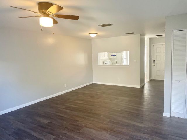 2700 S Oakland Forest Dr 308, Oakland Park, FL 33309