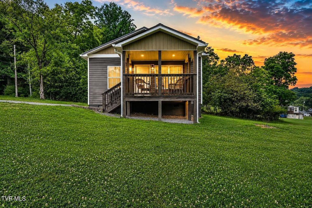 2663 Anderson Street, Bristol, TN 37620