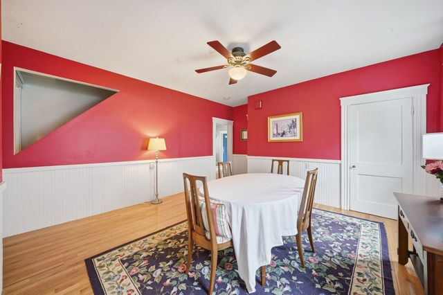 196 Middlesex St, North Andover, MA 01845