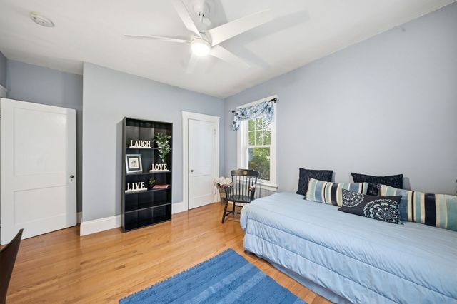 196 Middlesex St, North Andover, MA 01845