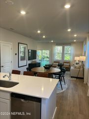 10677 WATERFIELD Road, Jacksonville, FL 32210
