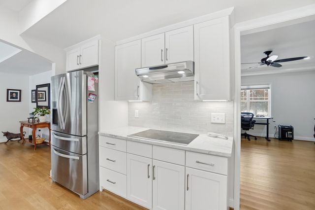 7847 Howe Road, Burlington, KY 41005