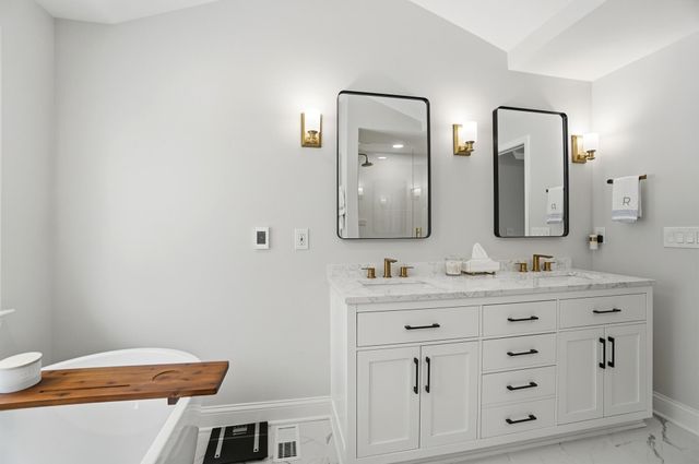 7847 Howe Road, Burlington, KY 41005