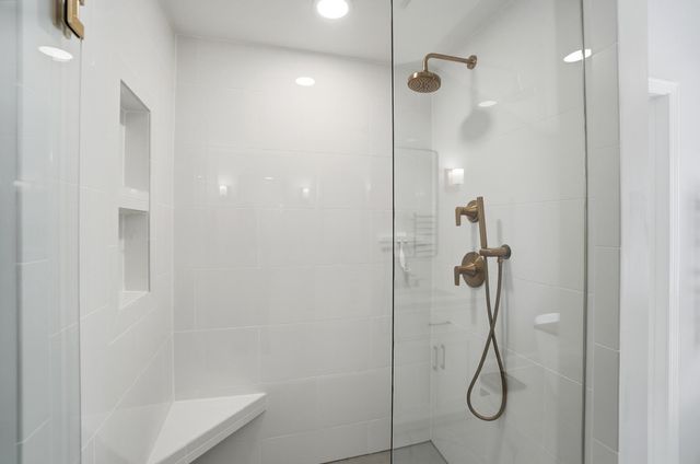 7847 Howe Road, Burlington, KY 41005