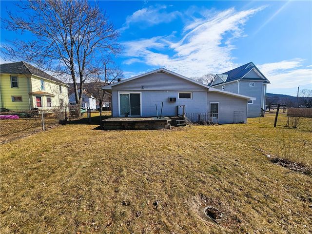 1555 Pratt Street, Elmira City, NY 14901