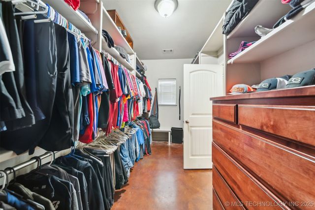 12537 N 165th East Avenue, Collinsville, OK 74021