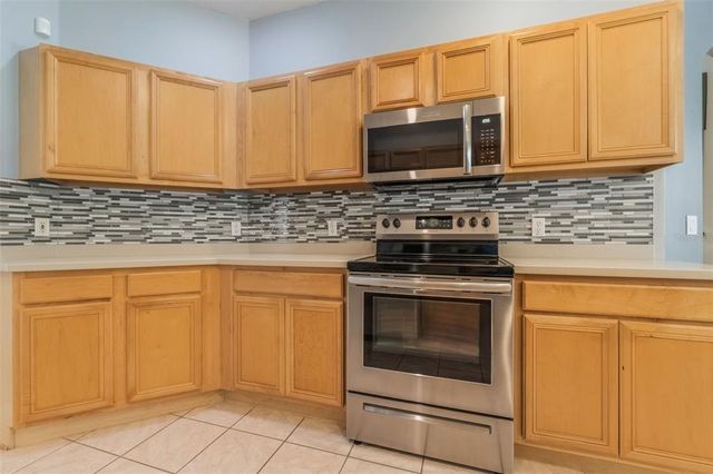 2431 HURON CIRCLE, Kissimmee, FL 34746